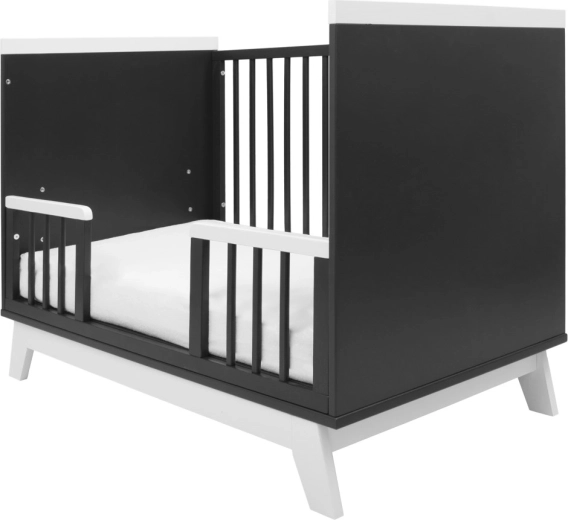 A gyermekkel együtt nő: 3 rácspozíció és leesésgátló