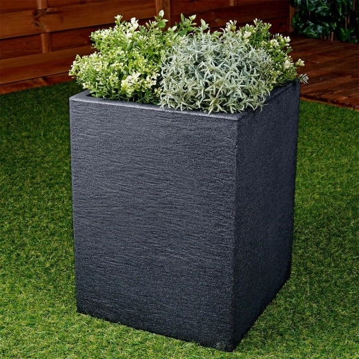 Modern kőhatású megjelenés