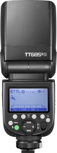 TTL és HSS akár 1/8000 s a biztos expozícióért