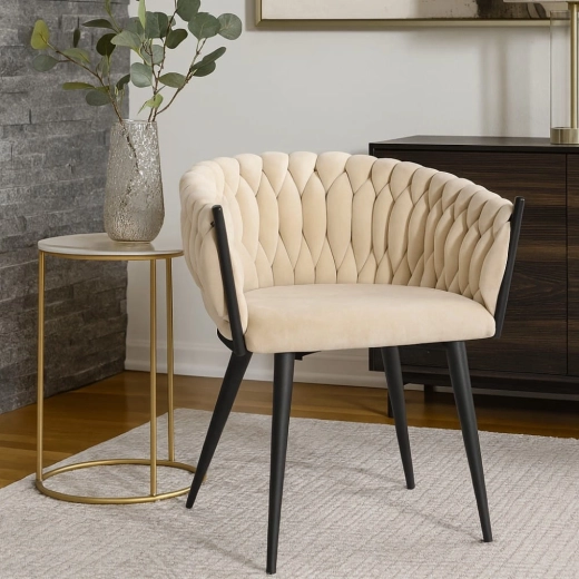 Bársonyosan puha kényelem bézsben