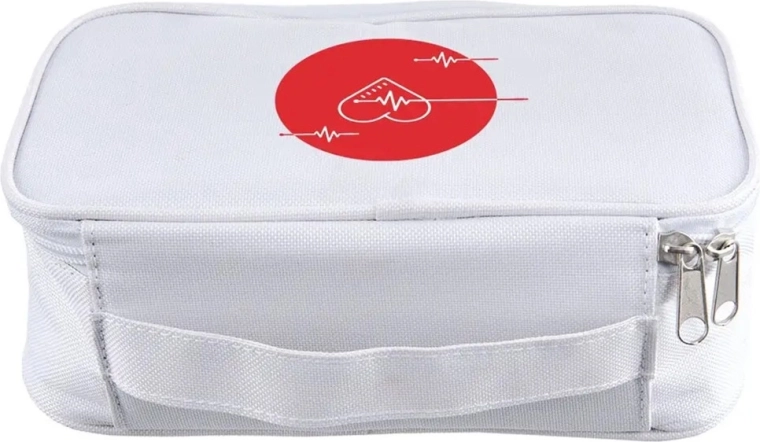 Kettős cipzár és tartós szövet