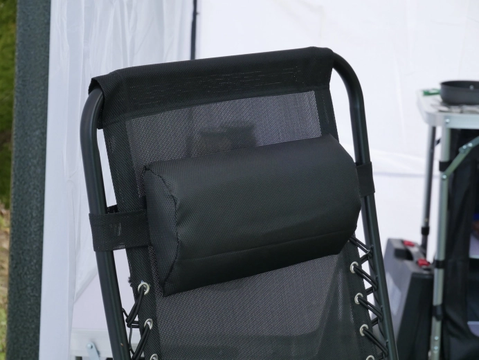 Állítható pozíció és fejtámla