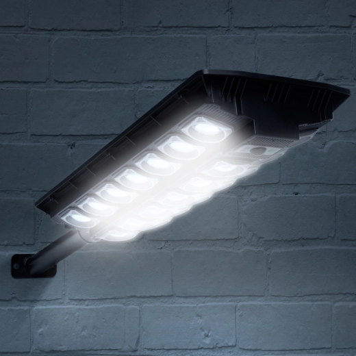 Napelemes fali reflektor mozgásérzékelővel, 520 SMD LED, 3000 lm