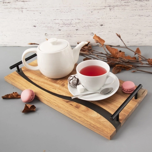 Természetes akácfa látványos „folyó” gyantával