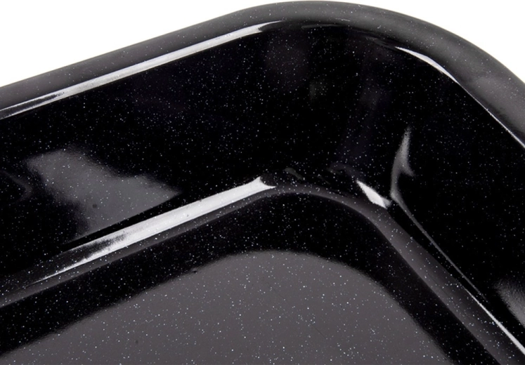 Magas perem a szaftos sütéshez