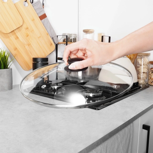 Tartós rozsdamentes perem és biztos fogás