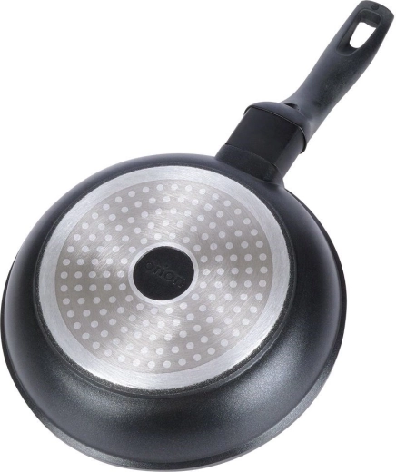 Minden tűzhelytípussal kompatibilis, beleértve az indukciót is