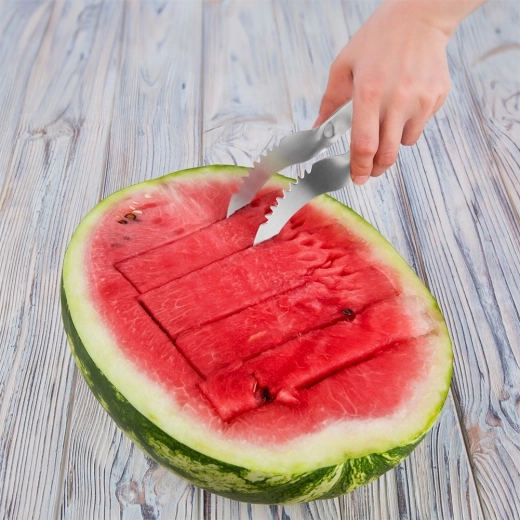 Szeletelő és tálalócsipesz egyben