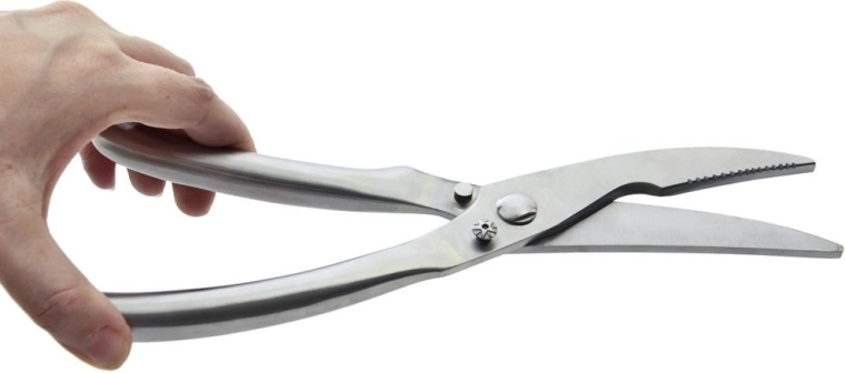 Kényelmes fogás és stabil csukló