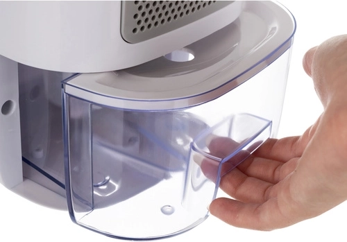 Kivehető 800 ml-es tartály és automatikus kikapcsolás