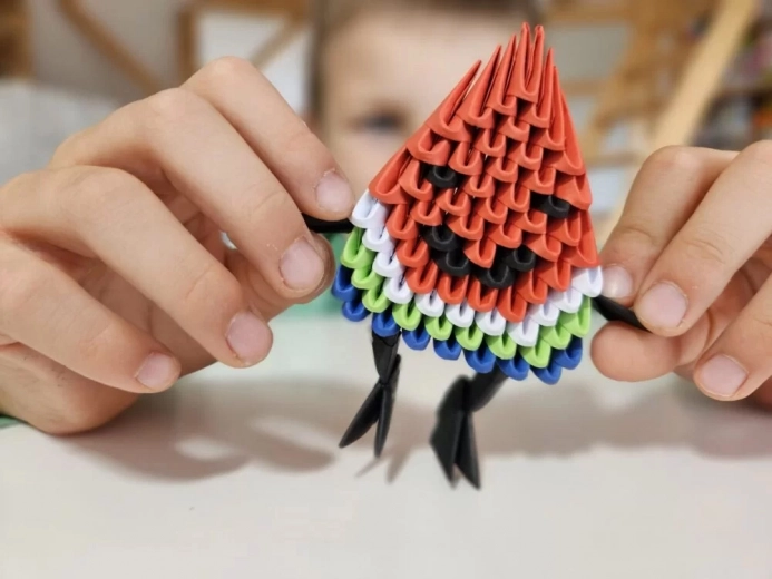 Ragasztó nélkül, rendetlenkedés nélkül