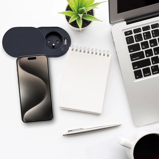 USB-C PD és USB-A QC 3.0 gyorstöltés