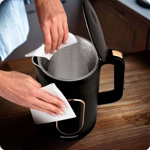 Könnyű tisztítás és higiénikus rozsdamentes belső kialakítás