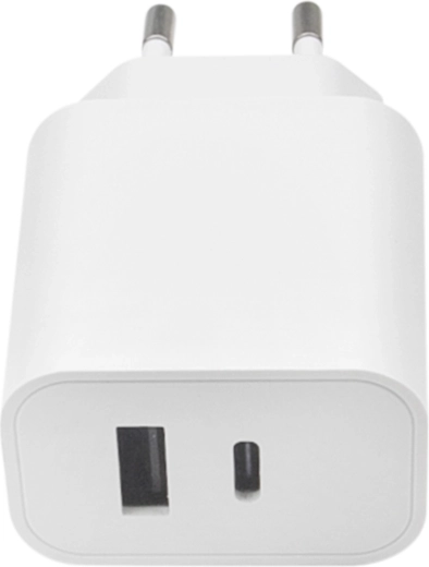 Gyors 30 W töltés PD és QC támogatással