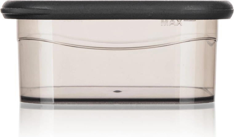 Masszív fedő és áttekinthető test