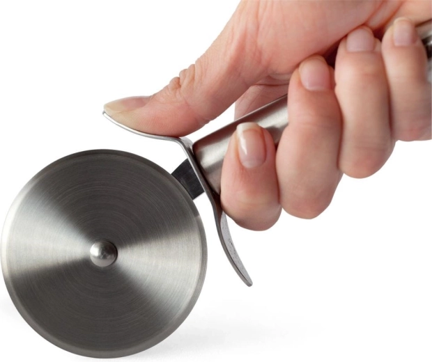 Ergonomikus markolat és biztonságos ujjvédő