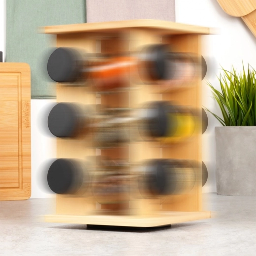 Forgó kialakítás a fűszerek gyors kiválasztásához