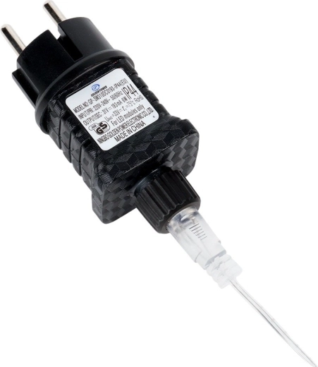 Biztonságos tápellátás és IP44 védelem