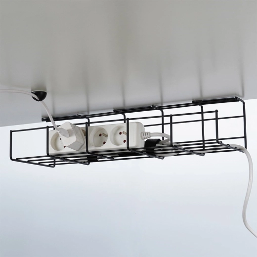 Rend és biztonság a munkaasztal alatt