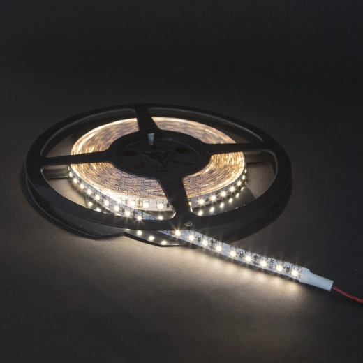 LED-szalag 5 m, 12 V, nappali fehér, 4000 K