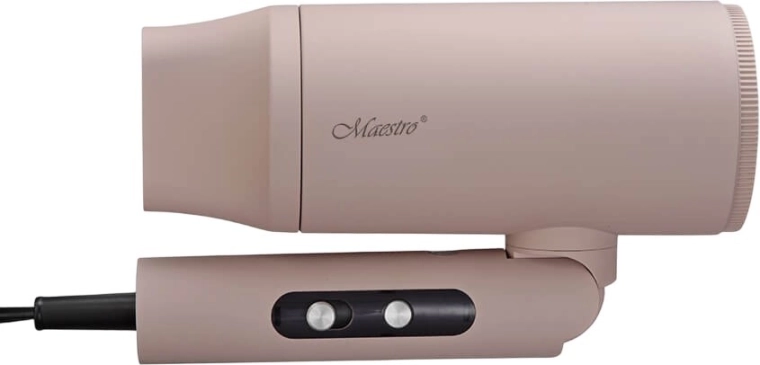 Utazó kialakítás összecsukható fogantyúval