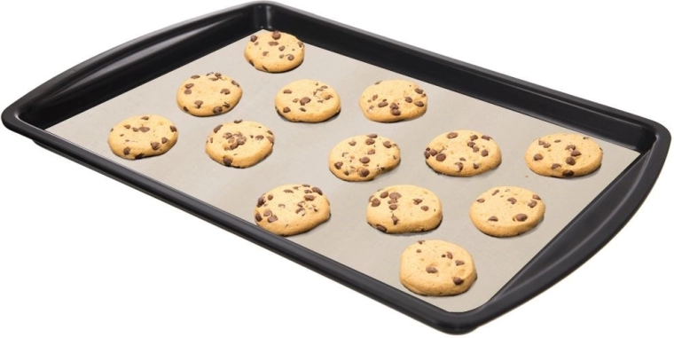 100% tapadásmentes felület a problémamentes sütéshez