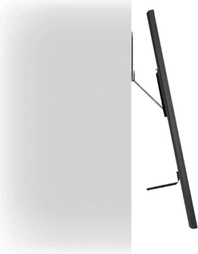 Ultravékony, képként a falon