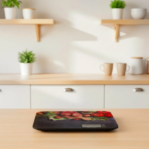 Edzett üveg dekoratív motívummal