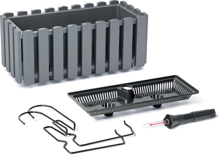 Beépített önöntöző rendszer szintjelzővel