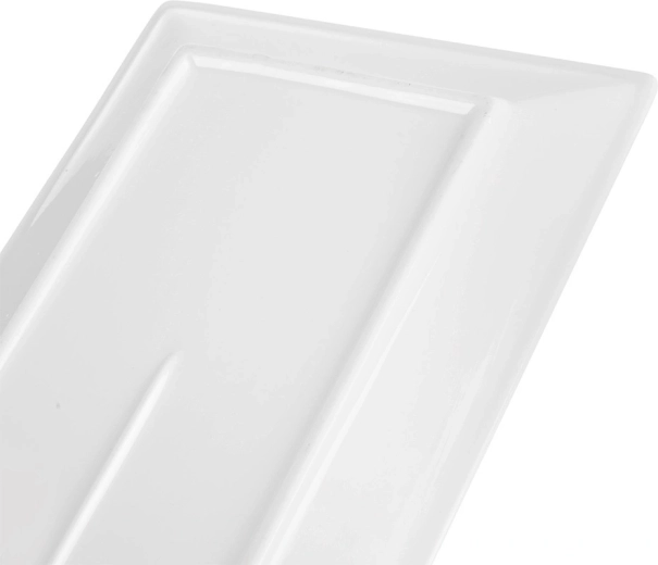 Praktikus forma megemelt peremekkel