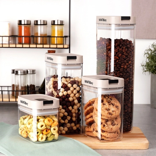 Sokoldalú használat és egymásra rakhatóság