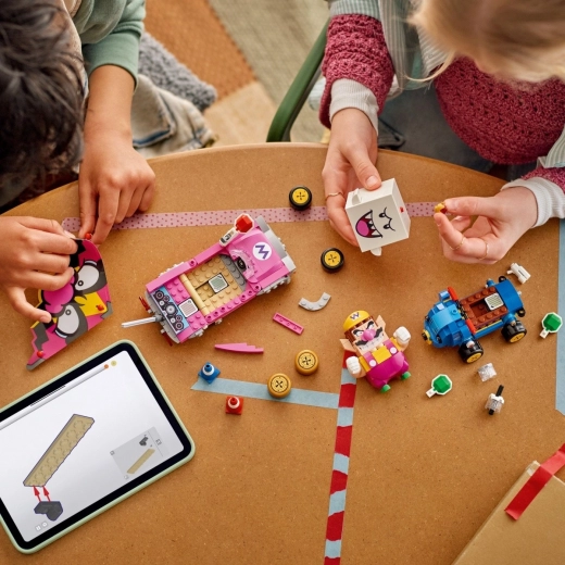 Interaktív effektek LEGO Mario, Luigi és Peach figurákkal