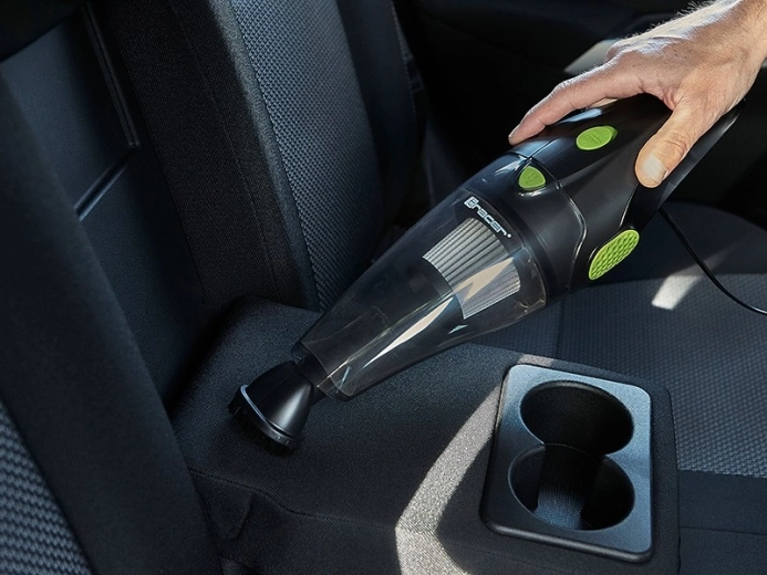 Erős 100 W teljesítmény és 12 V tápellátás