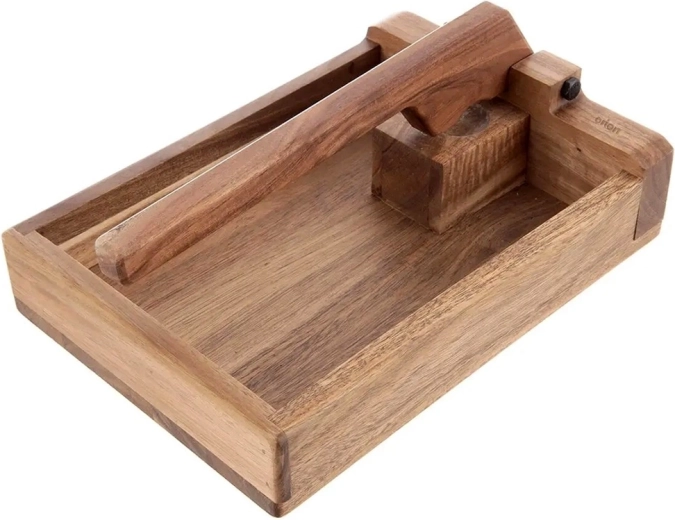 Erős karos mechanizmus