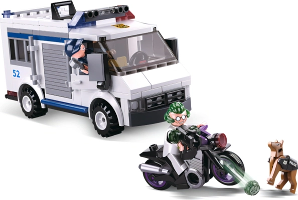 Sluban rendőrség – börtönszállító furgon és motoros szökés