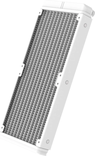 Nagy hűtési teljesítmény: 240 mm-es radiátor és réz talp