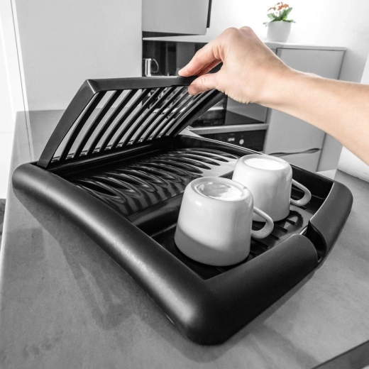 Összecsukható és helytakarékos