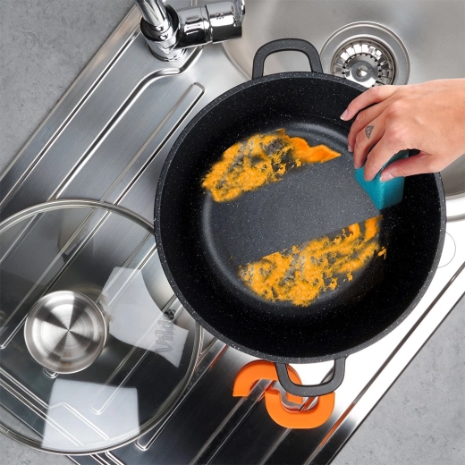 Tapadásmentes gránit réteg és egyszerű karbantartás