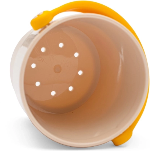 Szórakozás a kádban és a vízparton