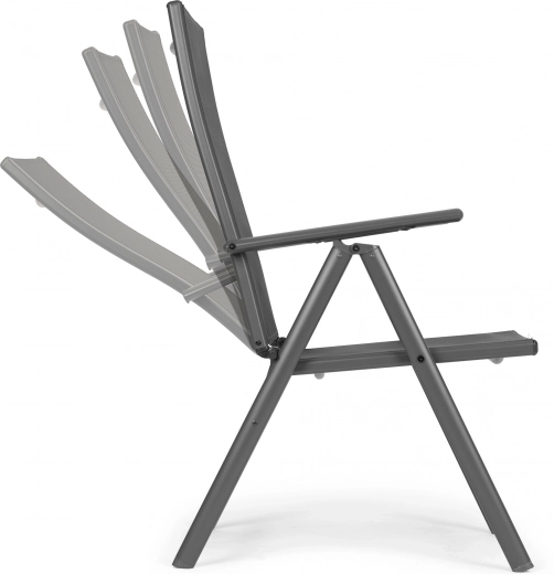 7 fokozatú háttámla a maximális kényelemért