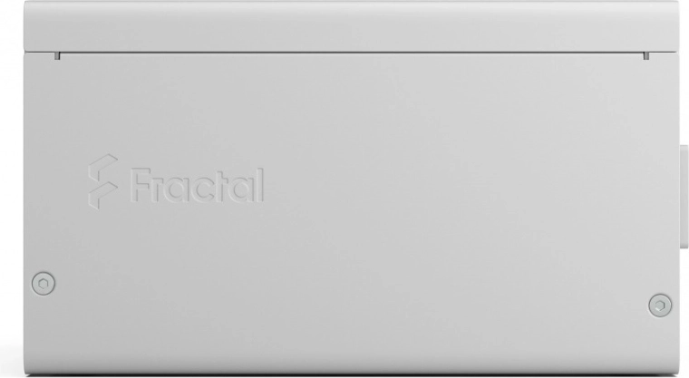 Csendes működés 140 mm-es FDB ventilátorral és ZeroRPM-mel