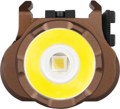 Akár 1500 lm és 205 m hatótáv