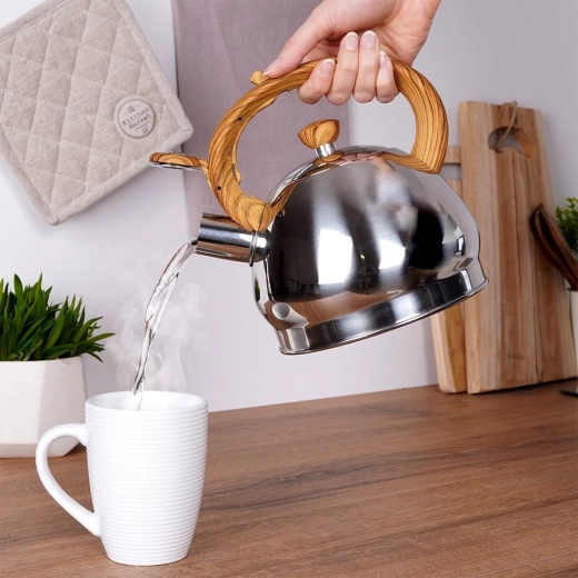 Biztonságos síp és kényelmes kiöntés