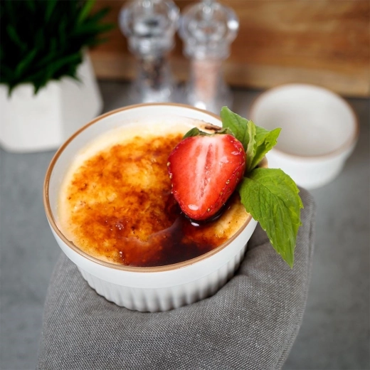 Tartós porcelán kerámia a mindennapi használathoz