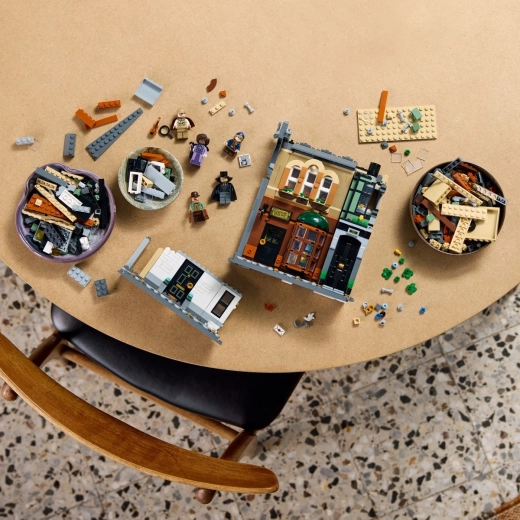 Felnőtteknek szóló építés gazdag részletekkel