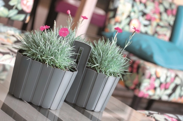 Fa lécek hatását keltő design