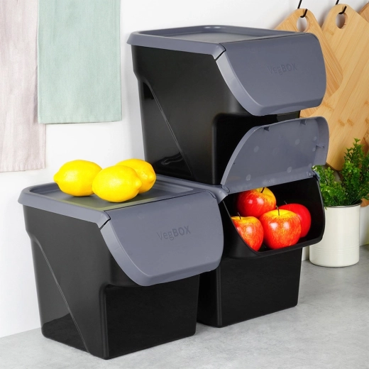 Egymásra rakható és helytakarékos