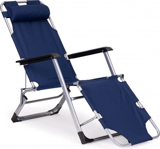 Maximális kényelem fejpárnával és lábtámasszal