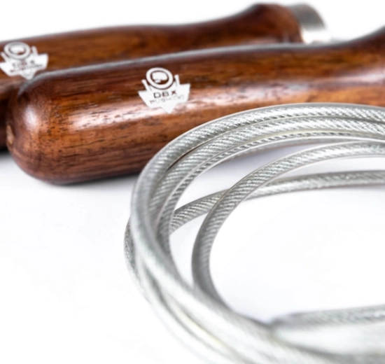 Kényelmes, ergonomikus fa markolatok