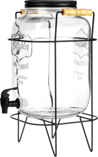 Kényelmes töltés a megemelt állványnak köszönhetően